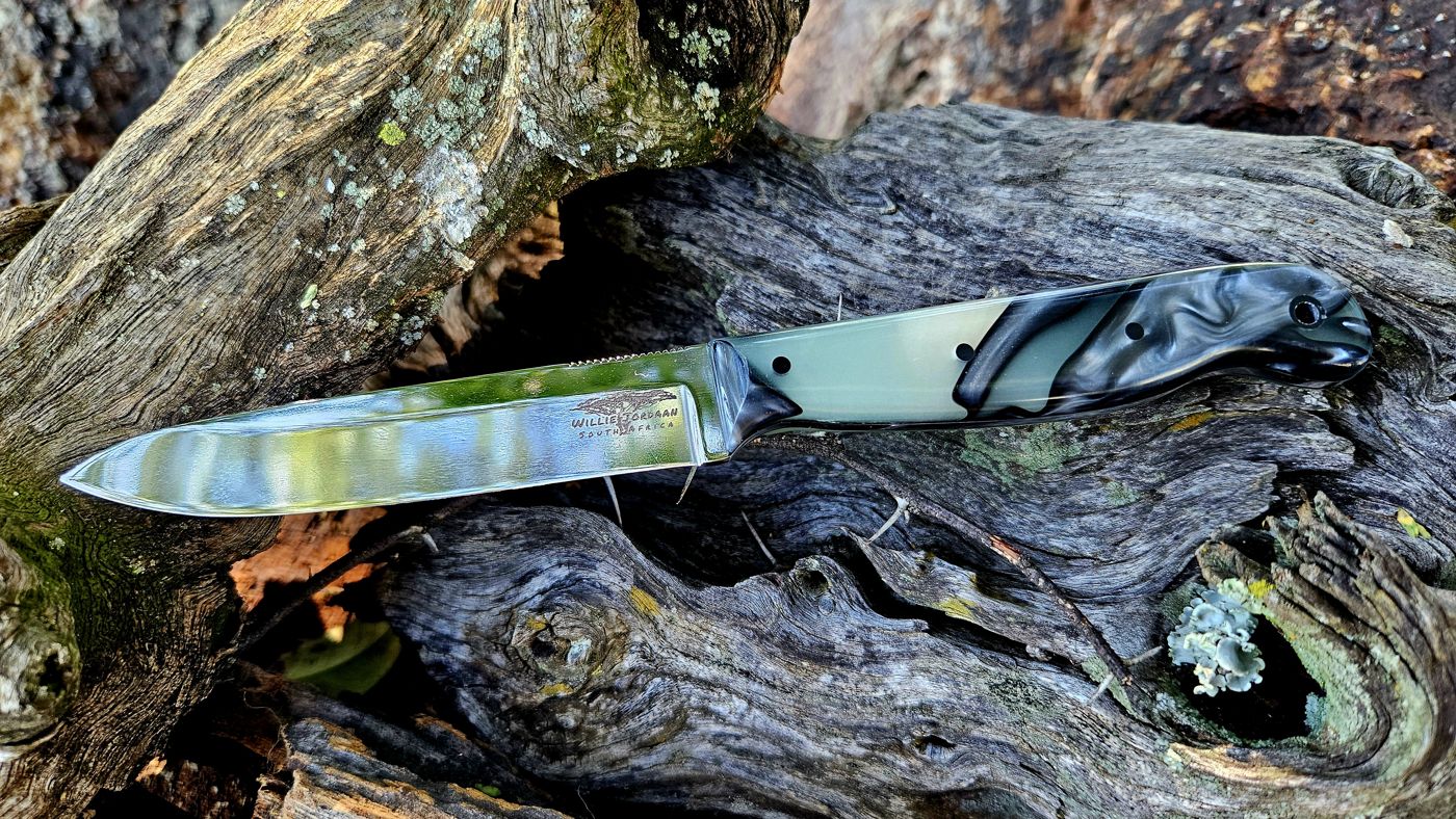 Night Stalker handmade knife